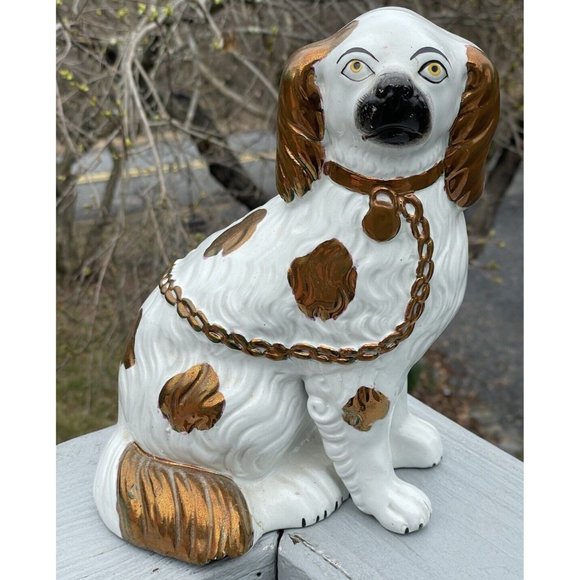 9.25" Antique Staffordshire Ceramic King Charles Spaniel Gilt Copper Figure - Picture 1 of 15
